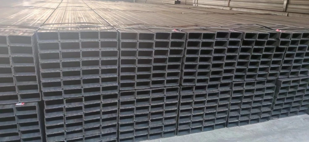 Black Erw Rectangular And Square Steel Tube