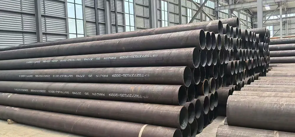 Black Seamless Steel Pipe