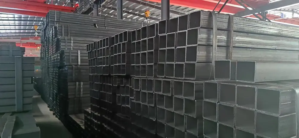 Large Diameter Black Rectangular And Square Steel Tube
